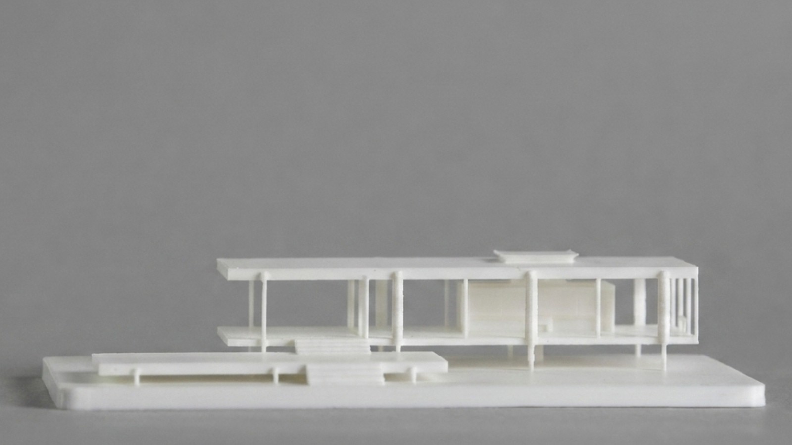 Farnsworth House